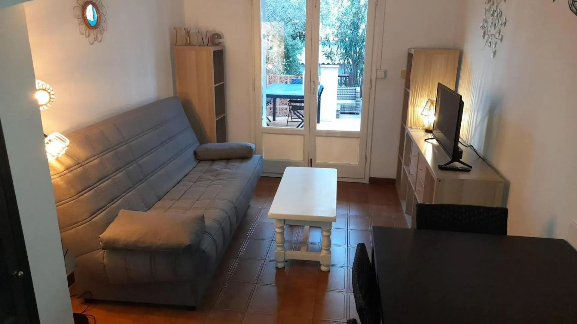 Villa Casita Con Jardin Cerca Playa Av-60 Roses